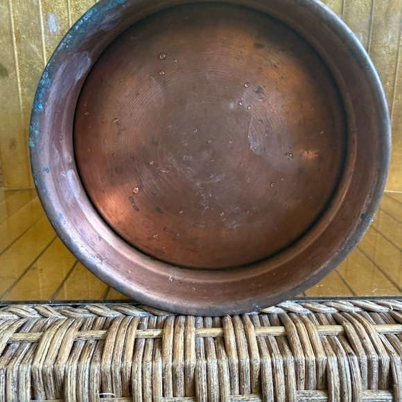 VTG hammered copper bucket planter French - Picture 5 of 8